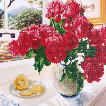 DD12.013 - Roses by the Window